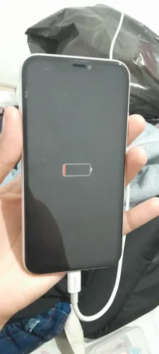 IPhone XR para retirada de peças