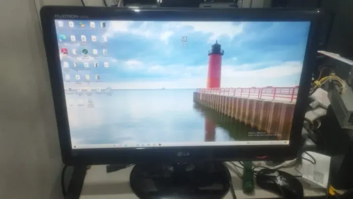 monitor led  Lg 22" HDMI