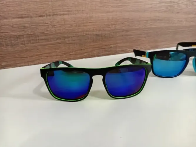 Óculos de Sol C/ Lentes Polarizadas