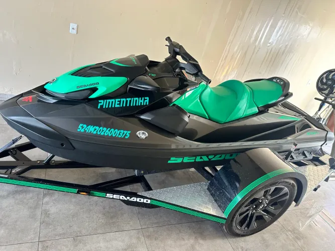 Jet ski sea-doo gti 170
