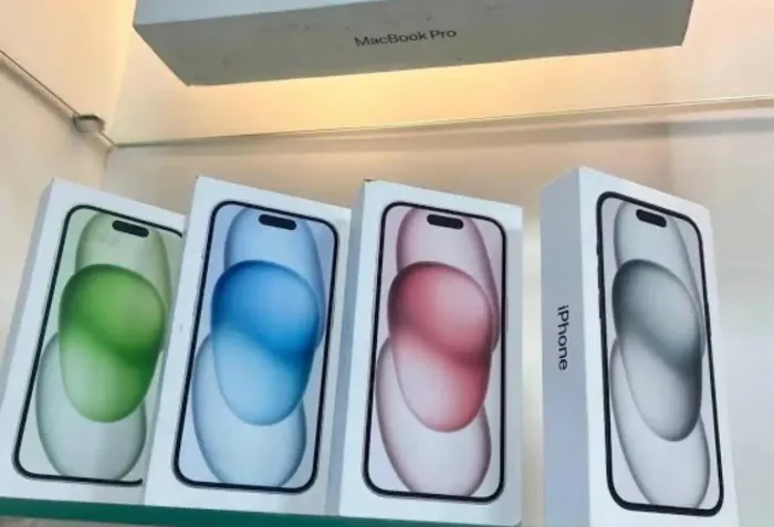 iPhone 15 lacrado