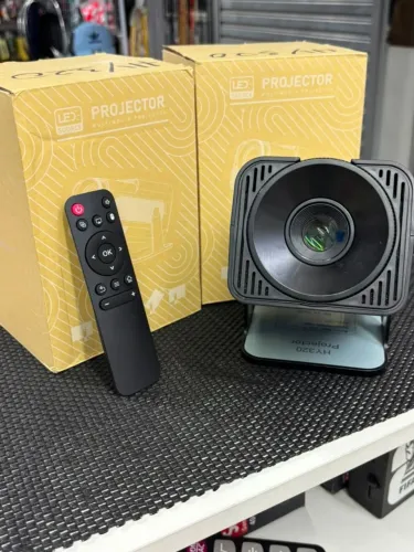 PROJETOR DE IMAGEM HY320 EM CUIABA !