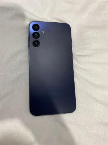 Vendo Telefone Seminovo, somente a tela que não liga mais.