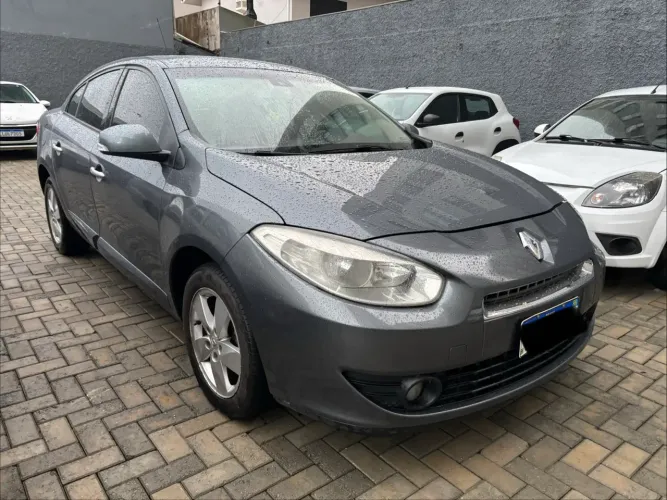 Renault Fluence Sed. Dynamique 2.0 16V Flex Aut. 2013