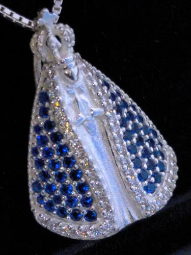 Colar com pingente Nossa Senhora de Aparecida de prata legítima, garantia vitalícia