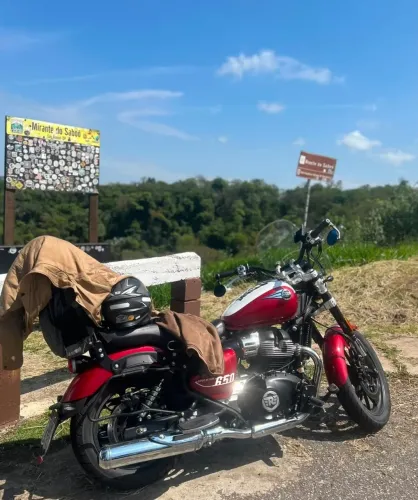 Royal Enfield Super meteor 650