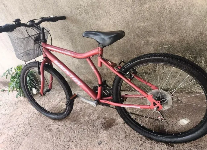 Bicicleta Houston vermelha Aro 24 