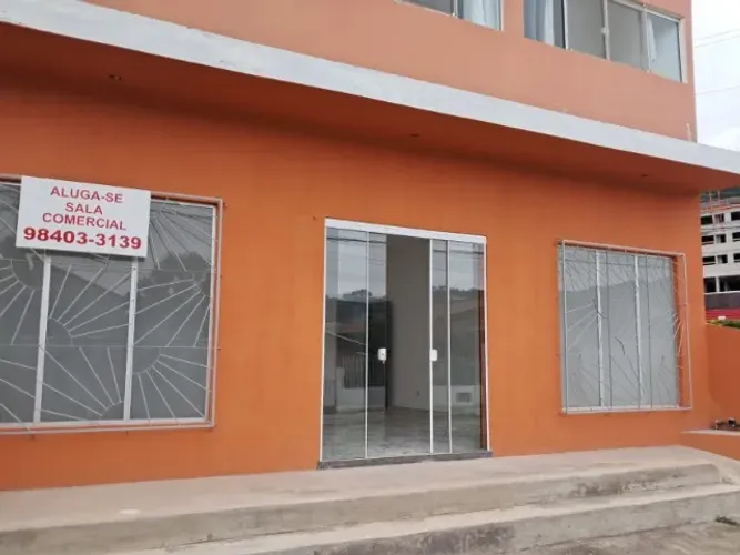 SALA COMERCIAL (térreo) em Forquilhinhas / 55m²