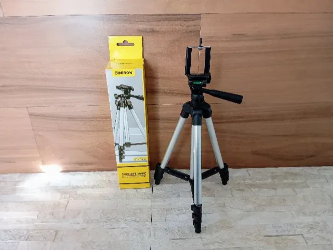 Tripé 3110 Universal 3x Para Câmera e Celular Selfie Ajuste 1,05m