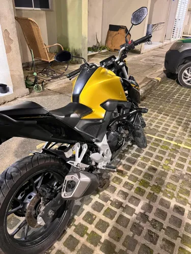 CB twister 300F