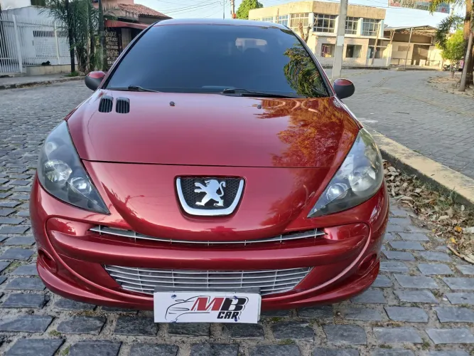 Peugeot 207 Sed. Passion XR Sport 1.4 Flex 8V 4P 2013