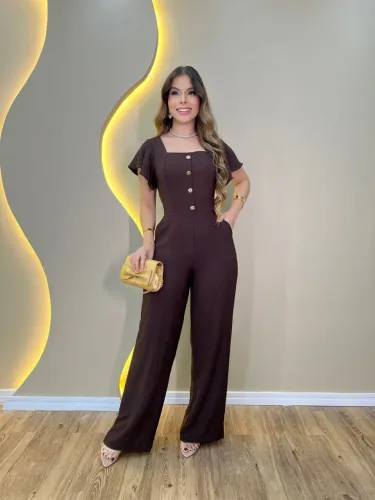 Conjuntos, vestidos e macacão 