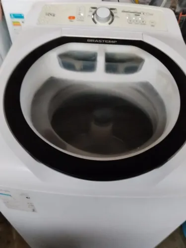 Máquina de lavar Brastemp 12kg funcionando perfeitamente