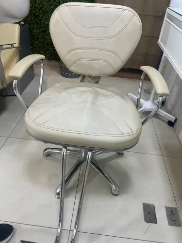 Cadeira de cabeleleiro