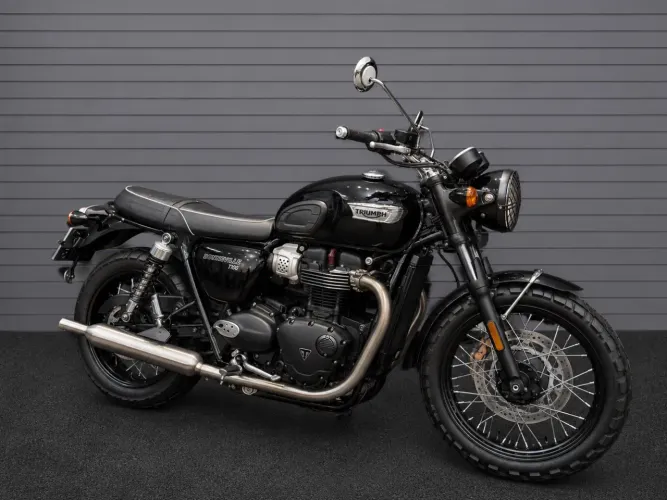 Triumph Bonneville t 100 2023