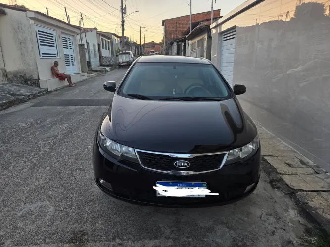 Kia Motors Cerato 1.6 16V Mec. 2011