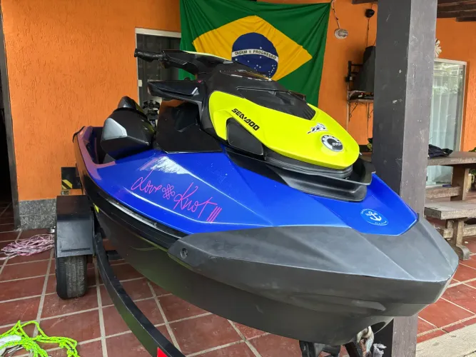 VENDO JETSKI SEA-DOO WAKE 170