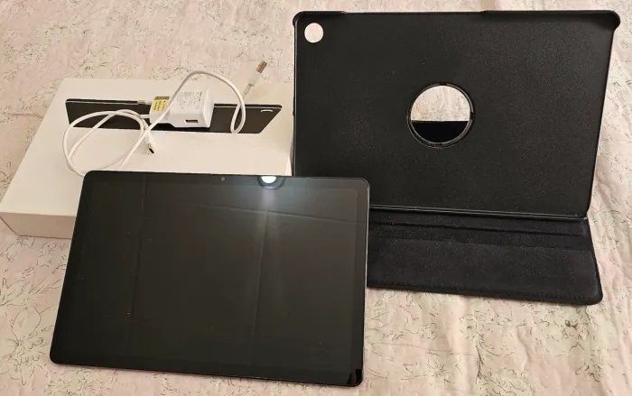 Tablet sansung A11+ 128g, 6G de memória RAM, tela de 11, semi novo