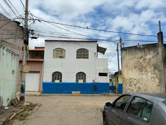 Imóvel para aluguel com 60 metros quadrados com 2 quartos em Centro - Governador Valadares
