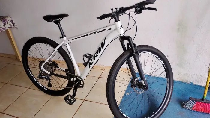 Bicicleta krw 12 velocidades freio idraulico