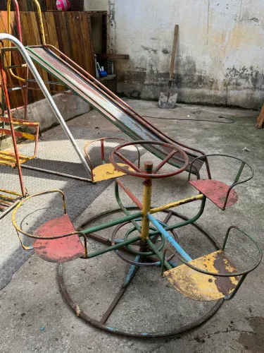 BRINQUEDOS