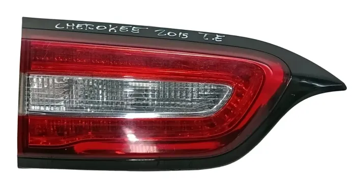 Lanterna Traseira Esquerdao Cherokee 2014 a 2015 (Mala)