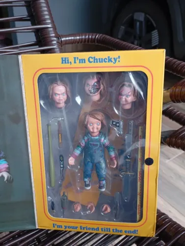 Boneco Chucky Articulado - Colecionável Novo na Caixa
