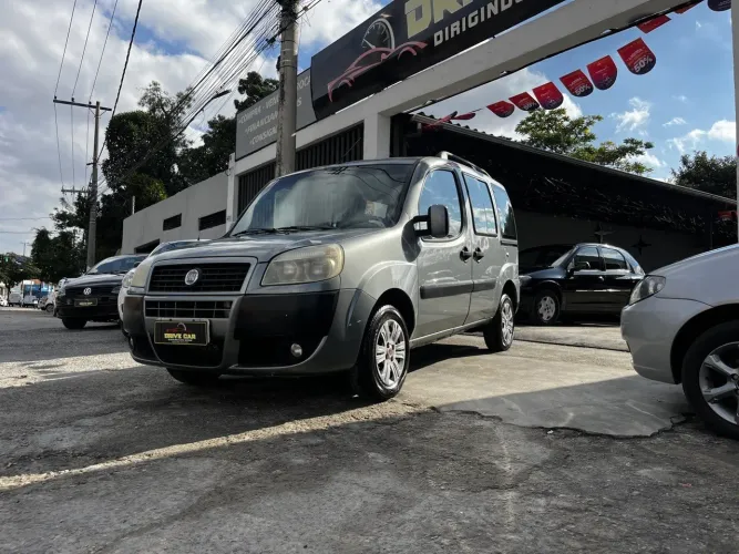 Fiat Doblo Essence 1.8 Flex 16V 5P 2013