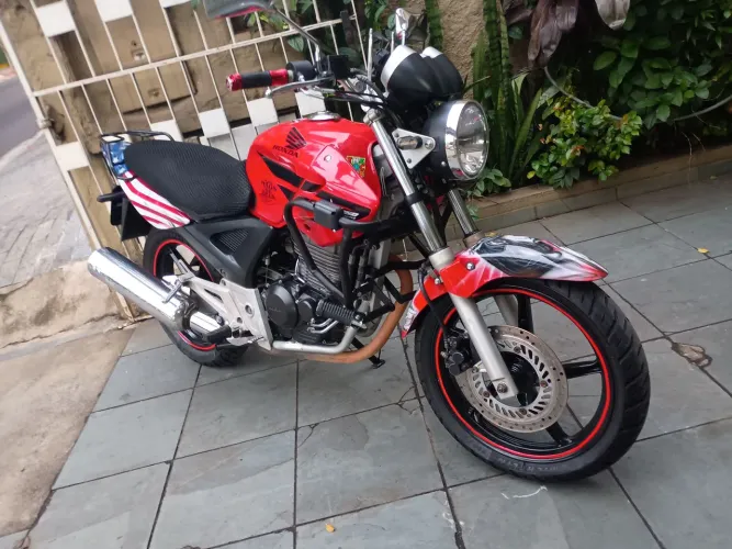Honda CBX 250 Twister