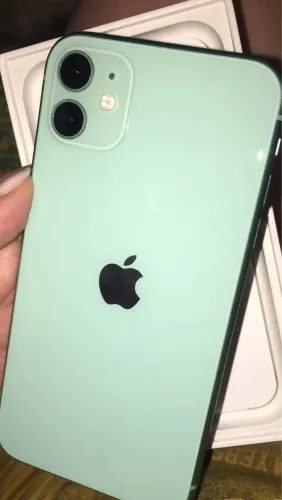 iPhone 11, apenas troco do 12 pra cima dou mais uma volta 