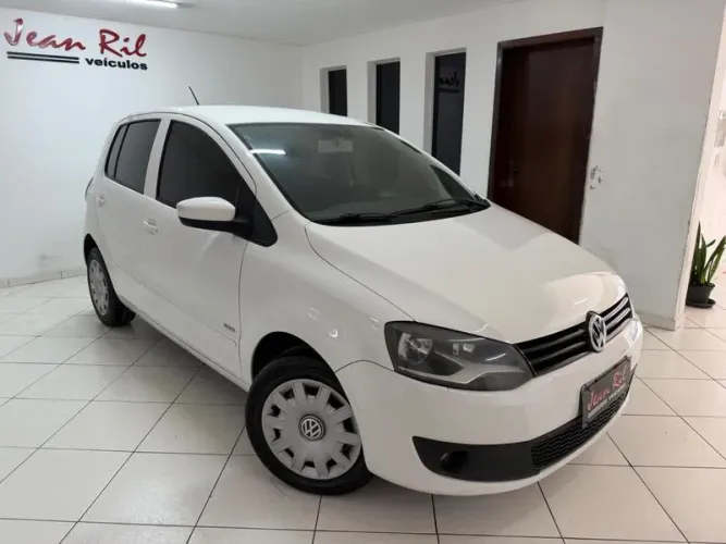 Volkswagen Fox 1.0 MI Total Flex 8V 5P 2011