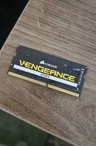 Memoria Corsair 8 GB ddr4/ notebook