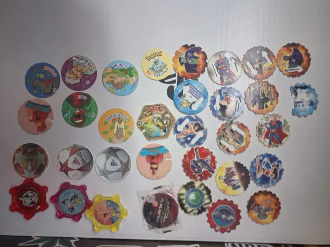 tazos variados