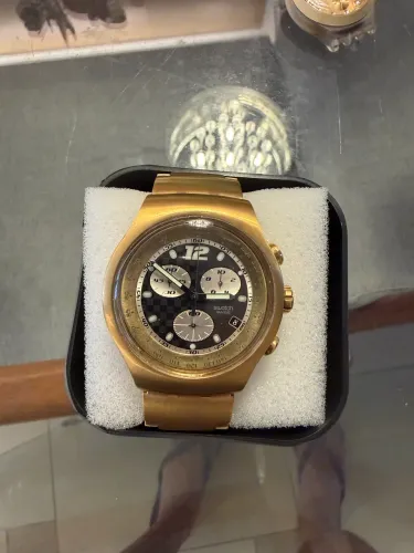 Relógio Swatch Chrono Dourado original