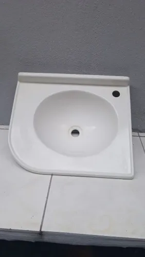 Lavatório para banheiro 