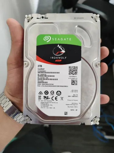 HD Seagate IronWolf NAS 3TB SATA - Excelente Estado
