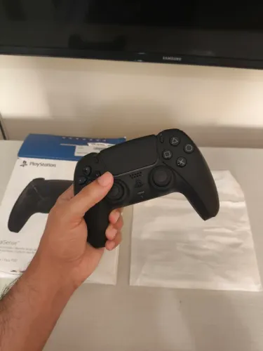 Controle ps5 original com caixa (usado vezes)