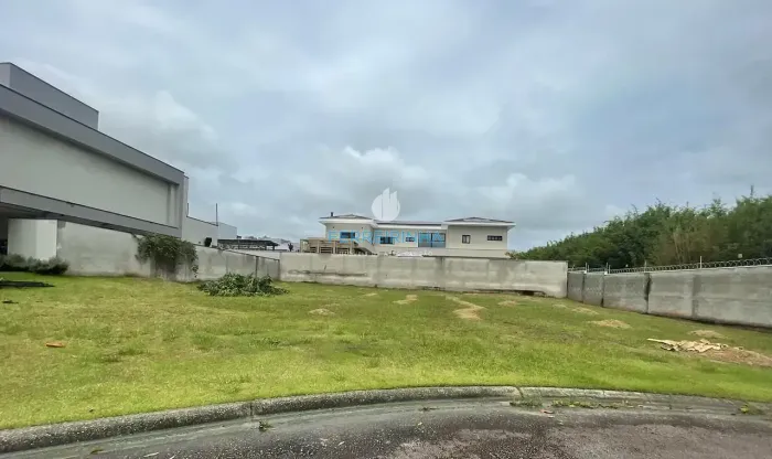 Terreno à venda, 729 m² por R$ 1.060.000,00 - Urbanova - São José dos Campos/SP