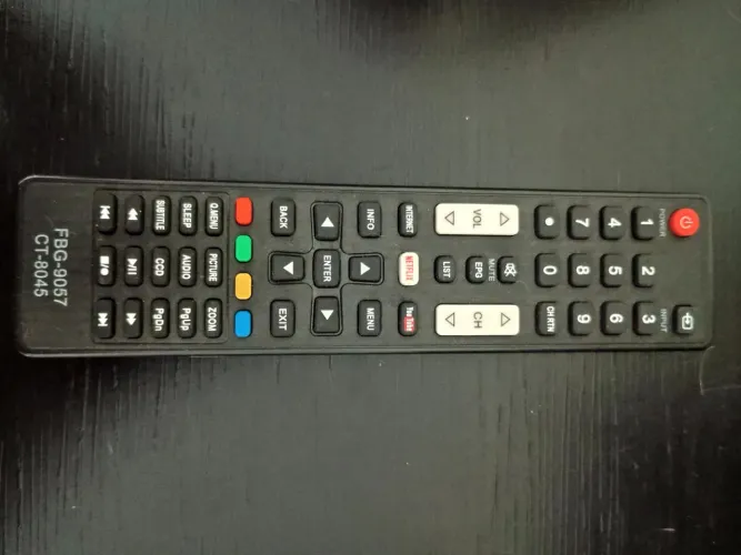 Controles universal TV SEMP TOSHIBA e TV BOX AQUÁRIO
