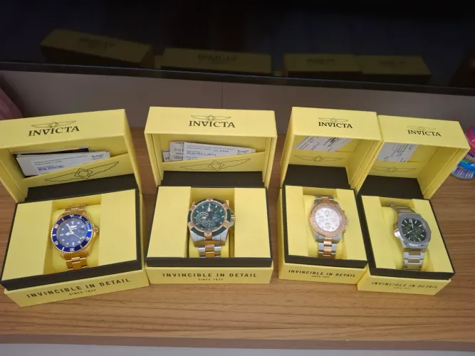 Vendo Relógios Ivicta Originais 