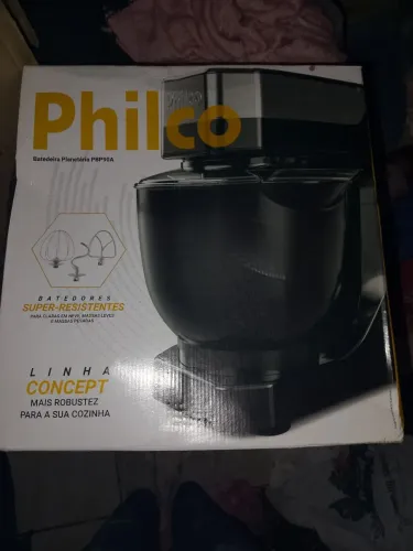 Vendo batedeira planetária nova na caixa
