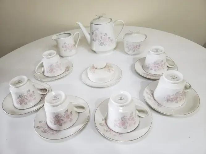 Jogo de Café/Chá Porcelana Schmidt Vintage - Filetes Ouro e Florais