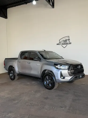 Toyota Hilux CD SR 4X4 2.8 TDI Diesel Aut. 2024