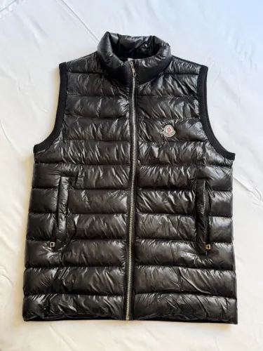 Colete Moncler - Tamanho M