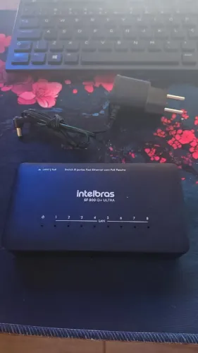 Switch Intelbras 8 Portas 10/100MBPS