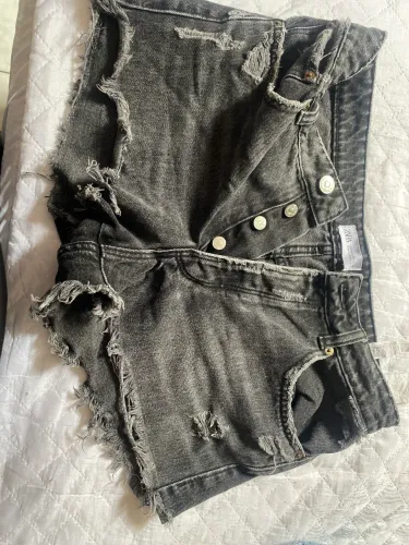 Short jeans Zara