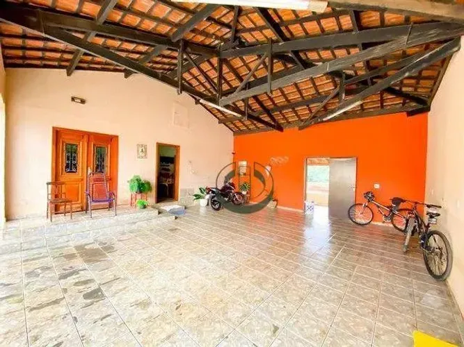 Chácara com 3 dormitórios à venda, 1000 m² por R$ 600.000,00 - Recanto dos Dourados - Camp