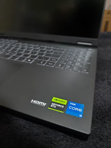 Notebook ASUS TUF Gaming F16, RTX 5060, NOVO!