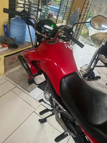 Moto nova único dono tanque cheio, moto nova de vdd!