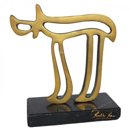 Escultura em bronze 
